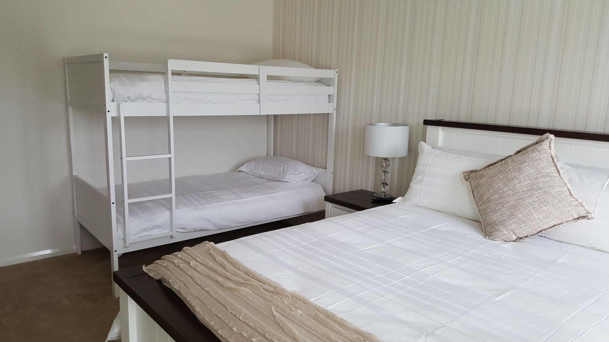 The Oxley Estate Bed & Breakfast Портарлингтън Екстериор снимка
