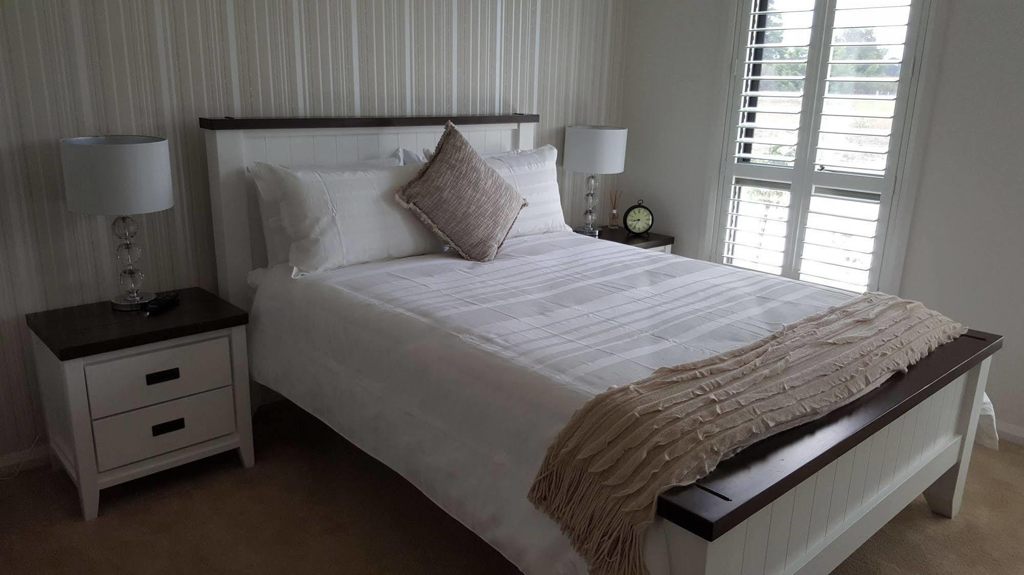 The Oxley Estate Bed & Breakfast Портарлингтън Екстериор снимка